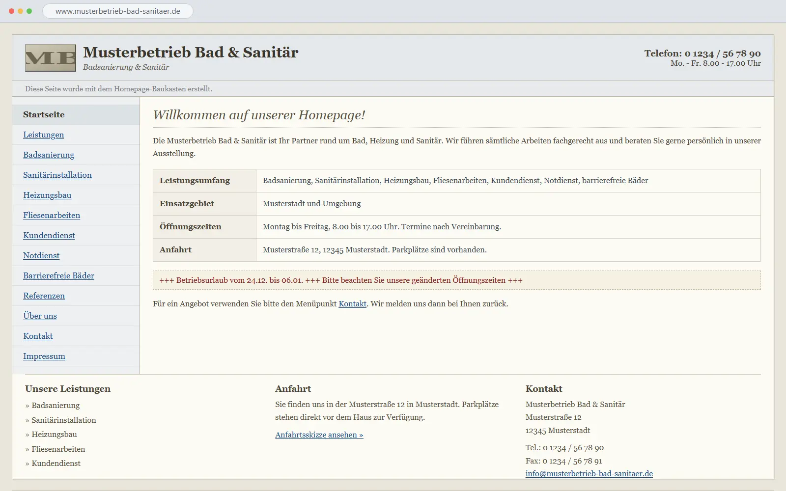 Fiktives Beispiel (Badsanierung): Website aus einem Homepage-Baukasten mit langer Navigationsspalte, verzerrtem Logo und Besucherzähler — ein Anfrageweg fehlt.